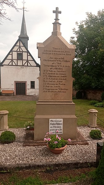 File:Denkmal Gefallene Oldenburger Regiment von Westen.jpg