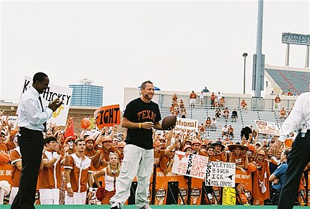 Desmond Howard (left) on the set of ESPN's College GameDay in Austin, Texas
