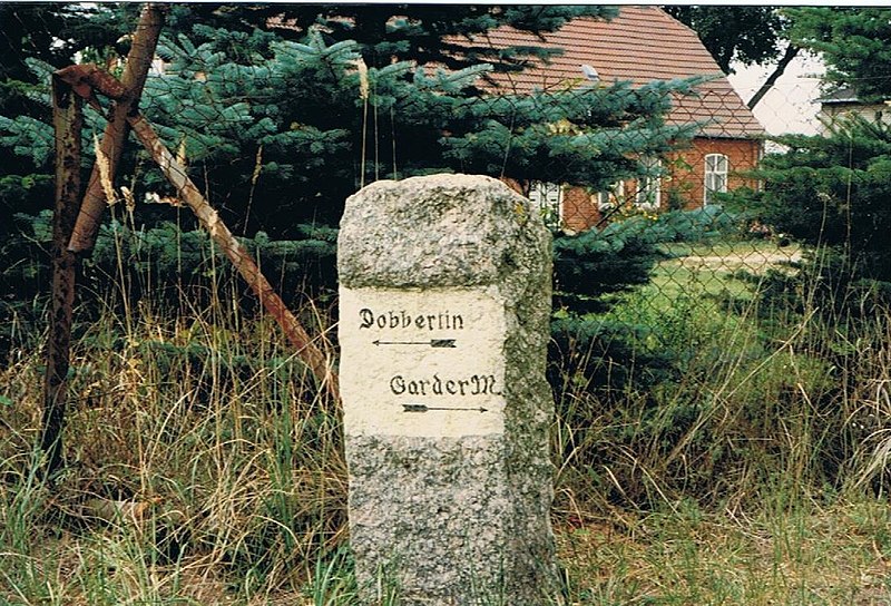 File:Dobbertin–Garder Mühle.jpeg