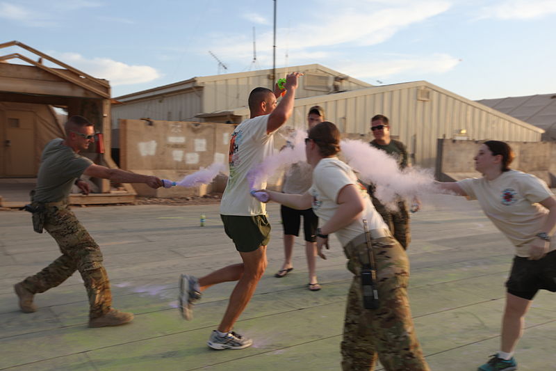 File:Dustoff Splash Dash 5K brings color to runners in Helmand province 140421-M-JD595-782.jpg