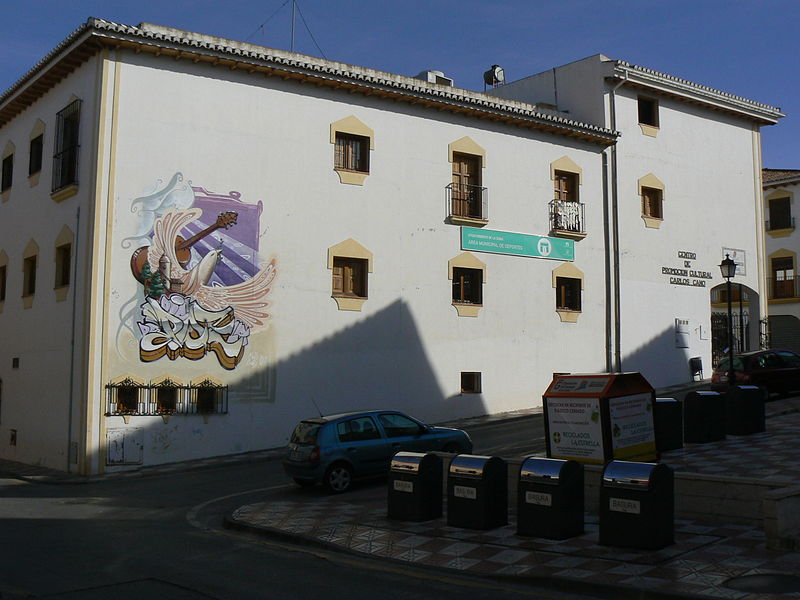 File:El Centro Cultural Carlos Cano.JPG