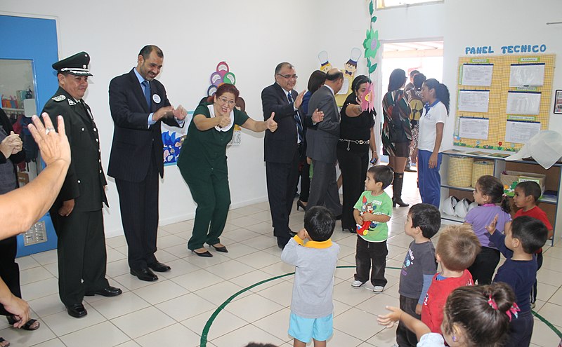 File:En el marco de la campaña “Fortaleciendo la Educación Pública desde la cuna”, el Subsecretario Jorge Maldonado visitó el Jardín Infantil Dumbo de Arica. (17704028606).jpg