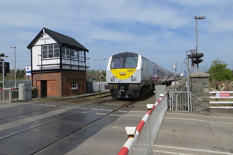 File:Enterprise express - geograph.org.uk - 4919195.jpg