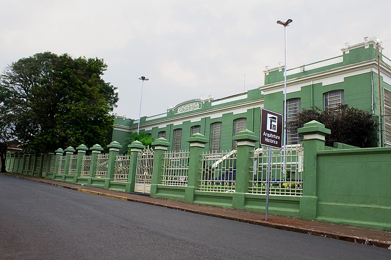 File:Escola Coronel Joaquim da Cunha.jpg