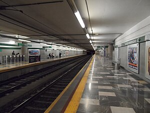 Stazione Plaza Universidad Linea 2.jpg