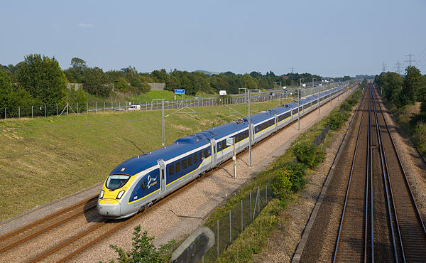 Eurostar train on High Speed 1 near Sellindge