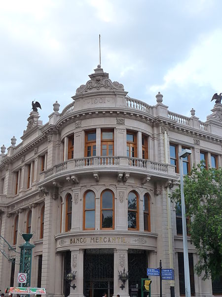 File:Fachada del Banco Mercantil de Monterrey S. A..JPG