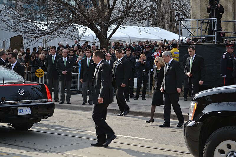 File:Flaherty state funeral DSC 0127 (13905890564).jpg