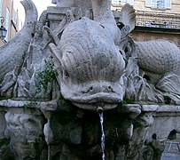 La fontaine des Quatre-Dauphins (détail).