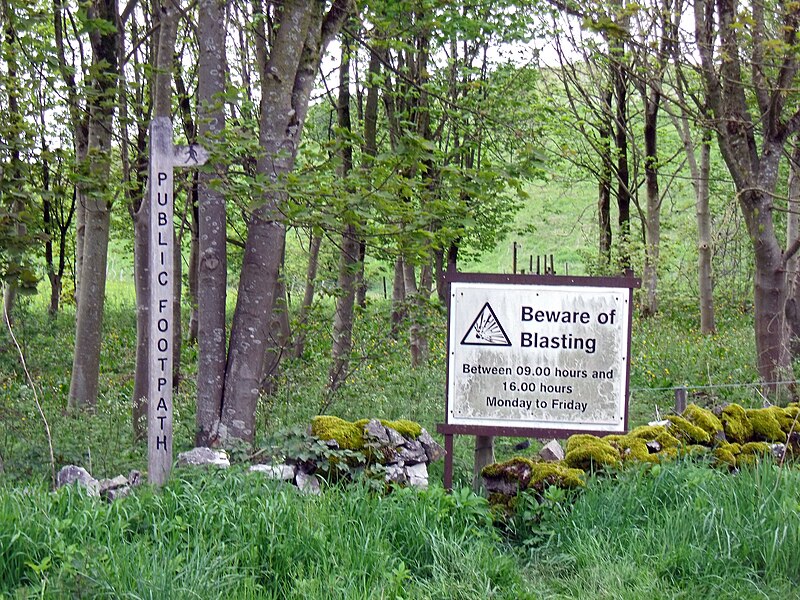 File:Footpath to Tunstead Limestone Works - geograph.org.uk - 4485576.jpg