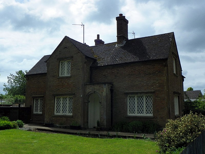 File:GOC Woburn 013 House at Park Farm, Woburn (22691928138).jpg