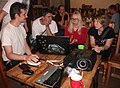 Учасники Вікі-лєтніка грають гру на ерудицію, присвячену CEE Spring