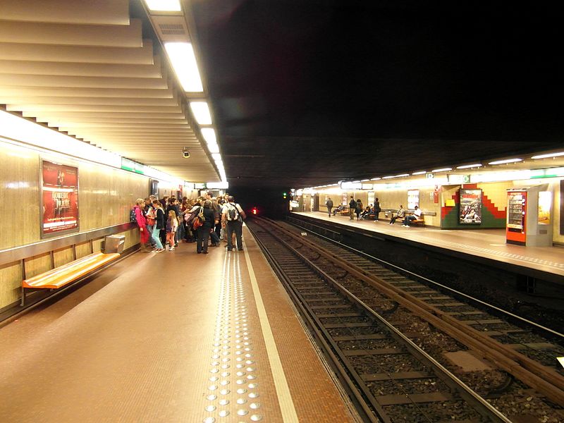 File:Gare Central - Centraal Station (13204165704).jpg