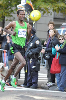 Tijdens zijn marathondebuut, de New York City Marathon in 2011