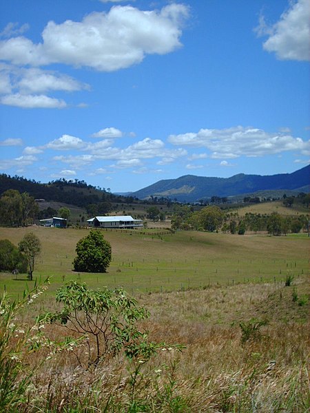 File:Glastonbury countryside QLD - panoramio.jpg