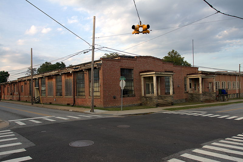 File:Grey Hosiery Mill Hendersonville, NC.jpg