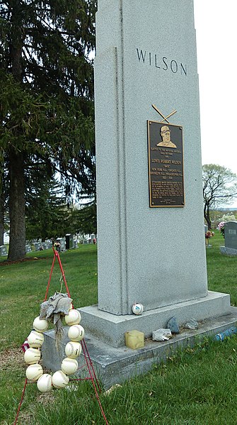 Hack Wilson's grave marker, located in Rosedale Cemetery in Martinsburg, West Virginia.
