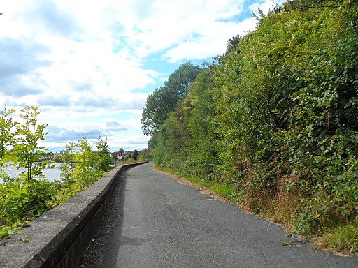 Hadrian's Wall Path by The River Tyne - geograph.org.uk - 4110039