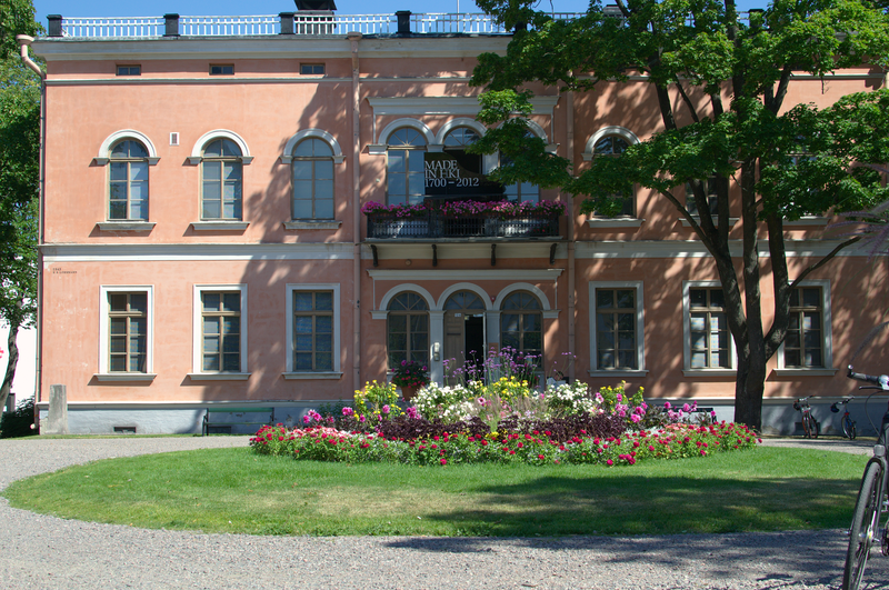 File:Hakasalmi villa summer.png