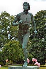 Thumbnail for File:Hammersmith, St Peter's Square, statue of The Greek Runner 2.jpg