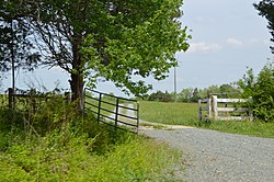 Harris Farm jihovýchodně od Charlottesville.jpg