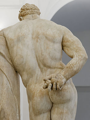 Herakles Farnese MAN Napoli Inv6001 n05.jpg