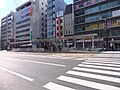 纸屋町方向月台