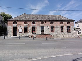 Houdain-lez-Bavay (Nord, Fr) mairie.JPG