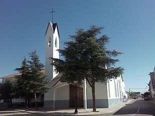 Iglesia de arenales.jpg