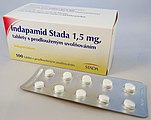 Čeština: Indapamid Stada, hromadně vyráběný léčivý přípravek, 1 tableta obsahuje 1,5 mg indapamidu. Výrobce Stada. English: Indapamid Stada, proprietary medicinal product, 1 tablet contains 1,5 mg of indapamide. Manufacturer Stada.