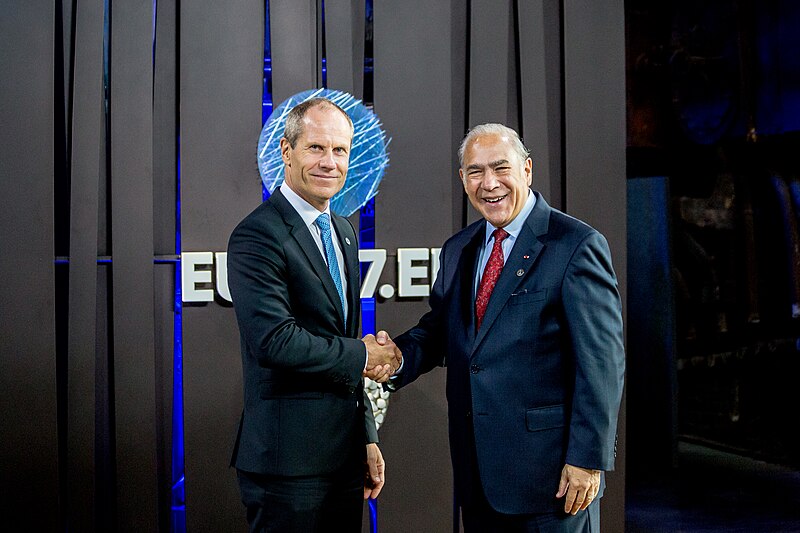 File:Informal meeting of economic and financial affairs ministers (ECOFIN). Arrivals Toomas Tõniste and Angel Gurria (37083554662).jpg