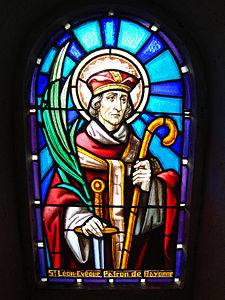 Issor (Pyr-Atl, Fr) vitrail 6 St. Léon évêque patron de Bayonne.JPG