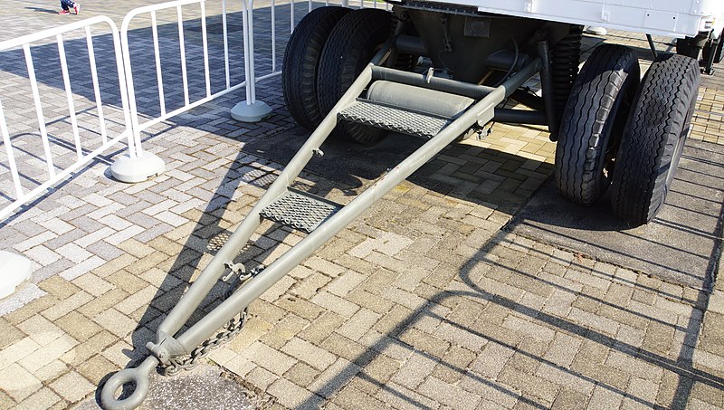 File:JASDF Nike-J radar control trailer tow bar at Hamamatsu Air Base Publication Center November 24, 2014.jpg