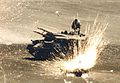 Tir d'una bomba de sosmunicions còntra un ZSU-23-4 durant un entraïnament