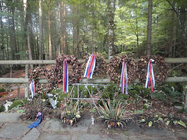 Memorial at the Kren Cave Mass Grave.