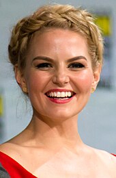 Jennifer Morrison was co-nominated for a Screen Actors Guild award in 2009. Jennifer Morrison SDCC 2014.jpg