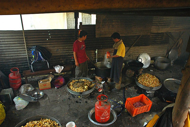 File:Kathmandu cooking Tharlam.jpg