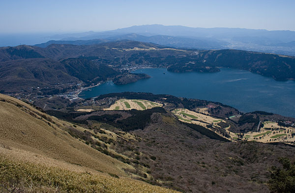 Ashi-no-ko Lake