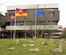 Leibniz Biblio Flagge.jpg