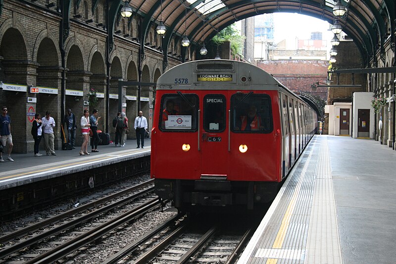 File:London Underground C69 Stock Farewell Tour at Notting Hill Gate.jpg