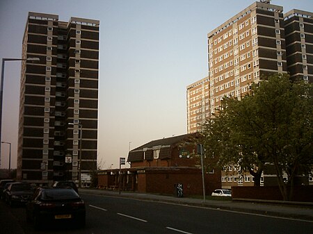 Lovell Park Flats