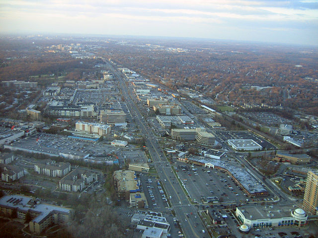 Aerial view of Rockville Pike near the North Bethesda-Rockville boundary