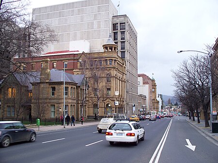 Tập_tin:Macquarie_Street_Hobart_CBD.jpg