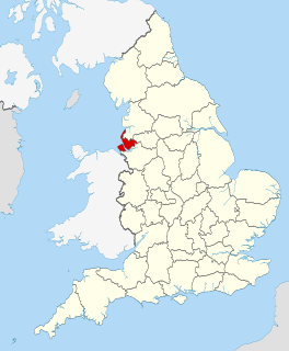 El scouse es un dialecto y un acento característico de la ciudad inglesa de Liverpool y su área de influencia la región del Merseyside, conocido técnicamente también como inglés de Liverpool, o inglés de Merseyside. El uso del dialecto se extiende a Birkenhead y toda la costa de Gales del Norte, desde Flintshire y Wrexham, donde la influencia es más fuerte, hasta Prestatyn, Rhyl, Colwyn Bay, Penmaenmawr y Bangor donde los acentos locales se superponen con el galés y el scouse. En algunos casos el scouse puede oírse también en Runcorn y Widnes en Cheshire, así como en Skelmersdale en Lancashire.