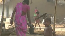 Bestand: Millennium Villages, Jharkhand.webm