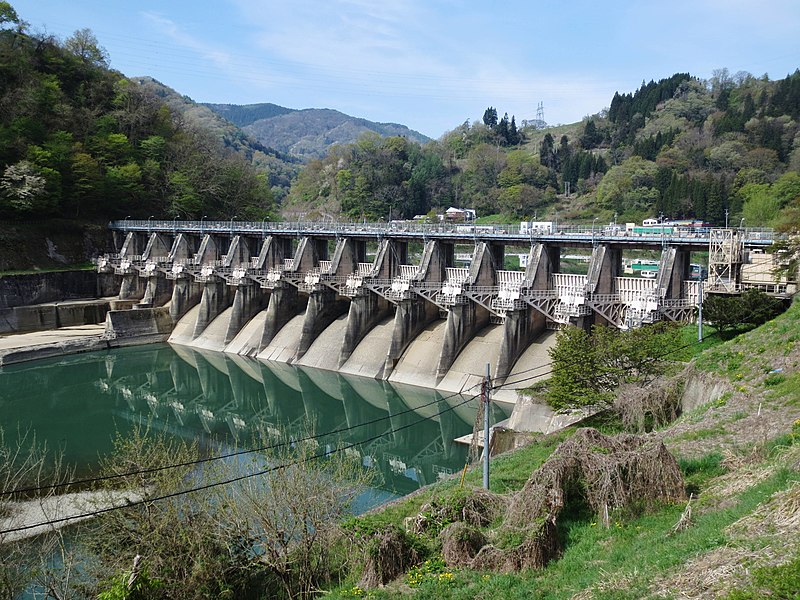 File:Minochi Dam.jpg