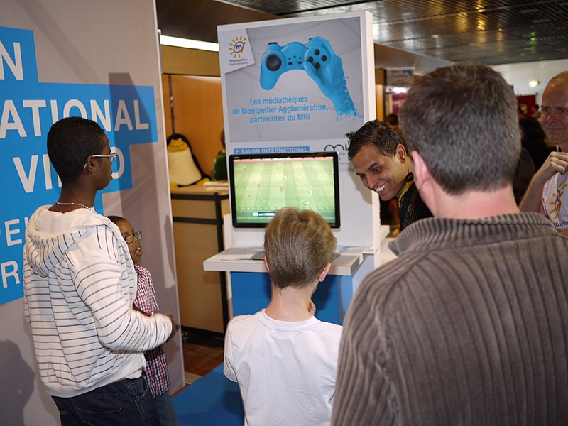 File:Montpellier in Game - 2010 - Ambiance - P1430033.jpg
