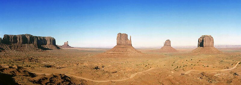 File:Monument Valley, panorámicas 01.jpg