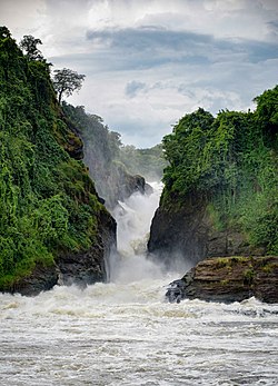 Murchison Falls, Uganda (23475021234).jpg