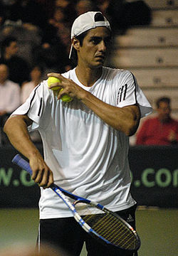 Nicolás Lapentti Davis Cupissa 2009 maaottelussa Kanadaa vastaan.